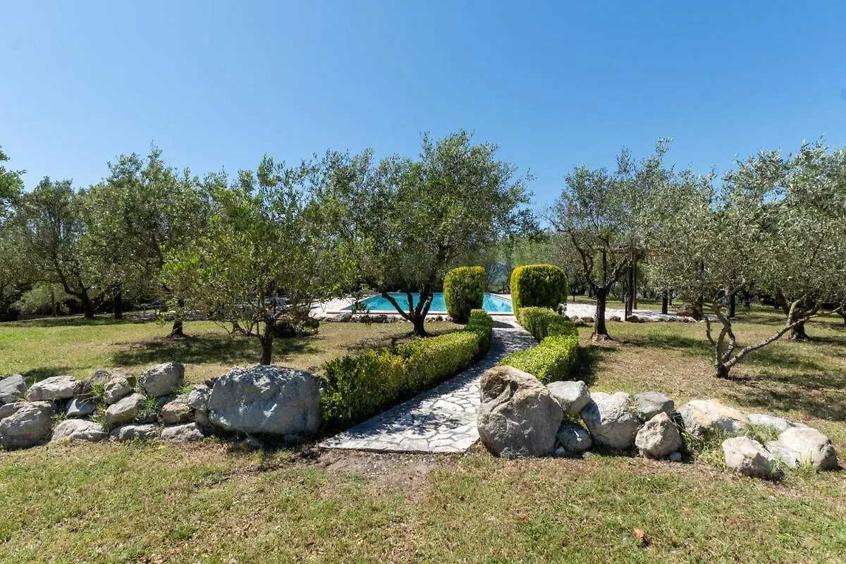 Villa La Lespa Wpool Biliardo And Lake View Casa Sant'Andrea Italy