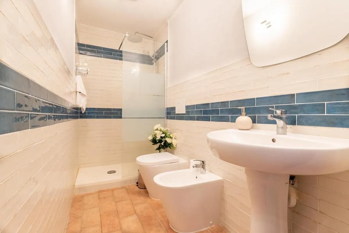 Villa La Lespa Wpool Biliardo And Lake View Casa Sant'Andrea 0*,  Italy