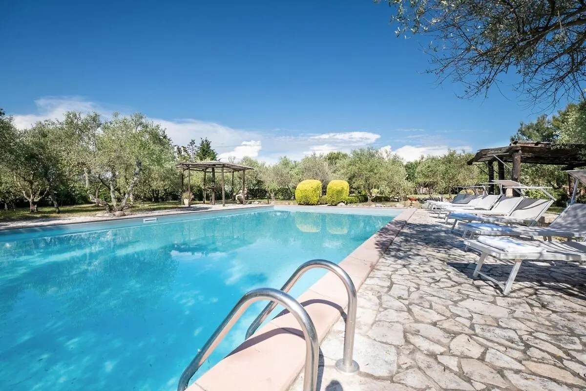 Villa La Lespa Wpool Biliardo And Lake View Casa Sant'Andrea 0*,